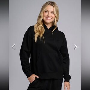 Comfrt Halo Light Weight Cropped Hoodie
